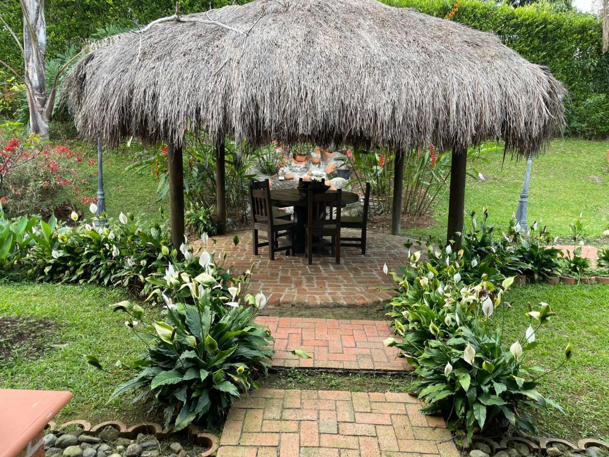Finca Hotel Villa Camila โคปาคาบานา ภายนอก รูปภาพ