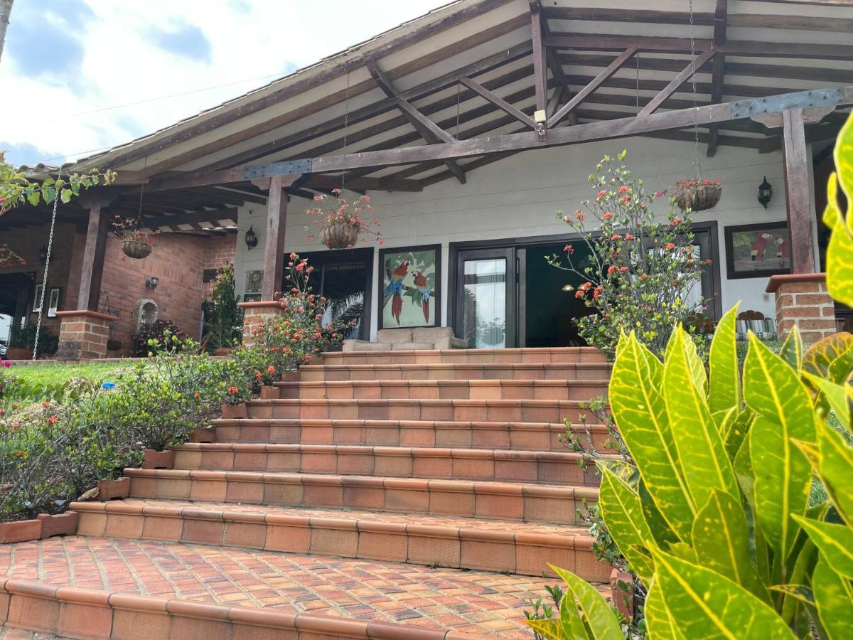Finca Hotel Villa Camila โคปาคาบานา ภายนอก รูปภาพ