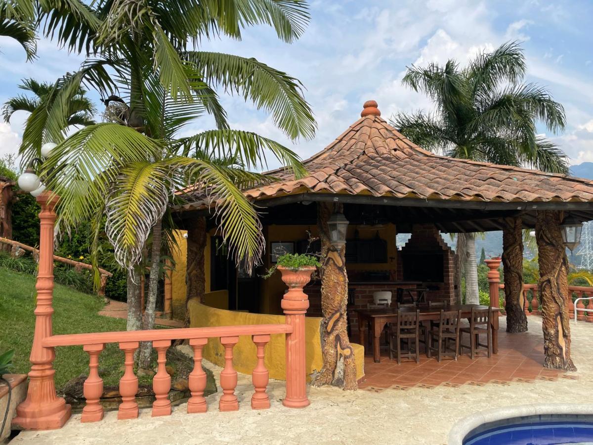 Finca Hotel Villa Camila โคปาคาบานา ภายนอก รูปภาพ