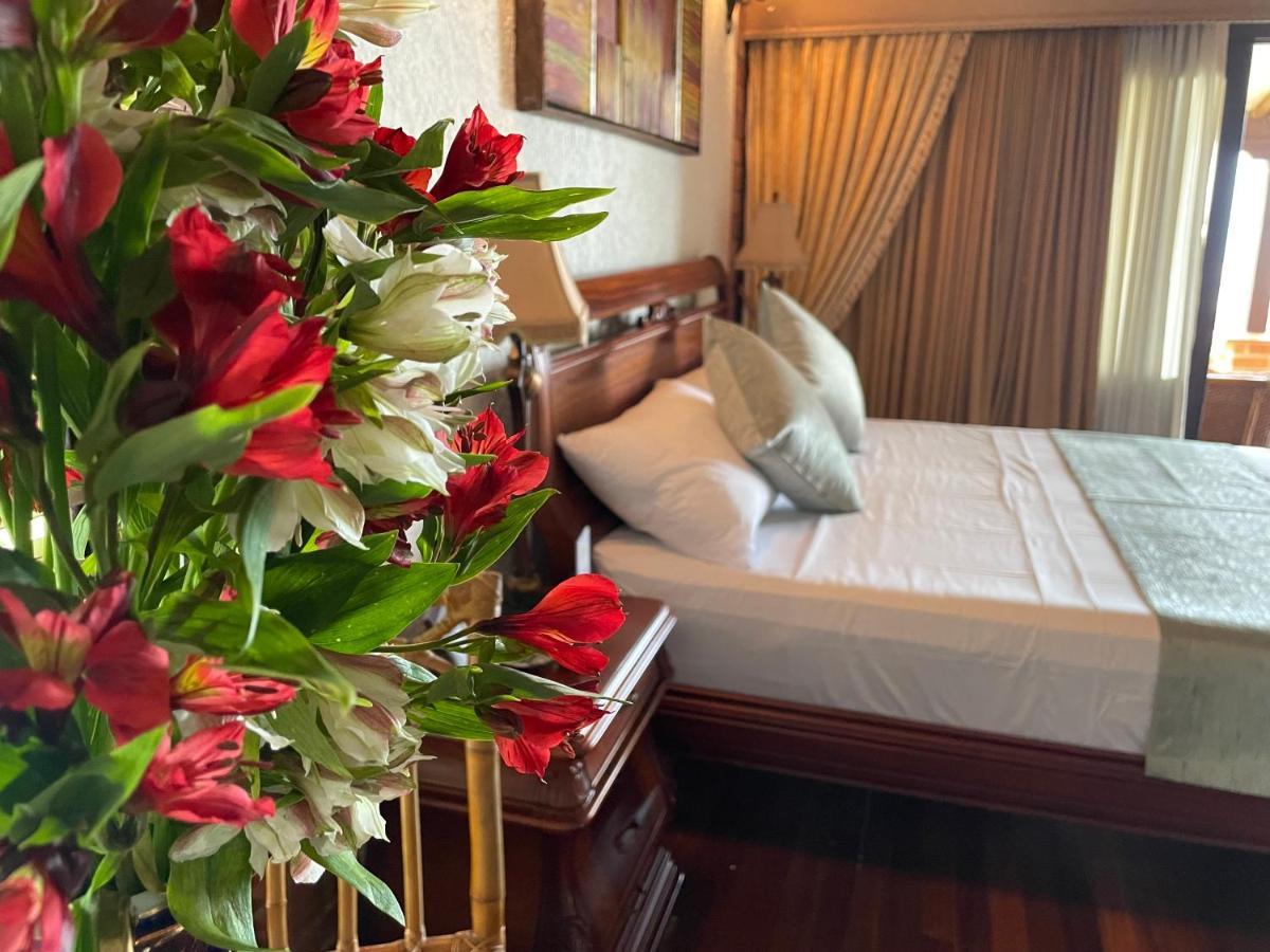 Finca Hotel Villa Camila โคปาคาบานา ภายนอก รูปภาพ