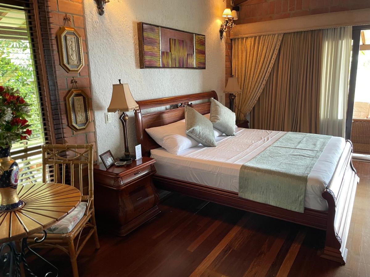 Finca Hotel Villa Camila โคปาคาบานา ภายนอก รูปภาพ
