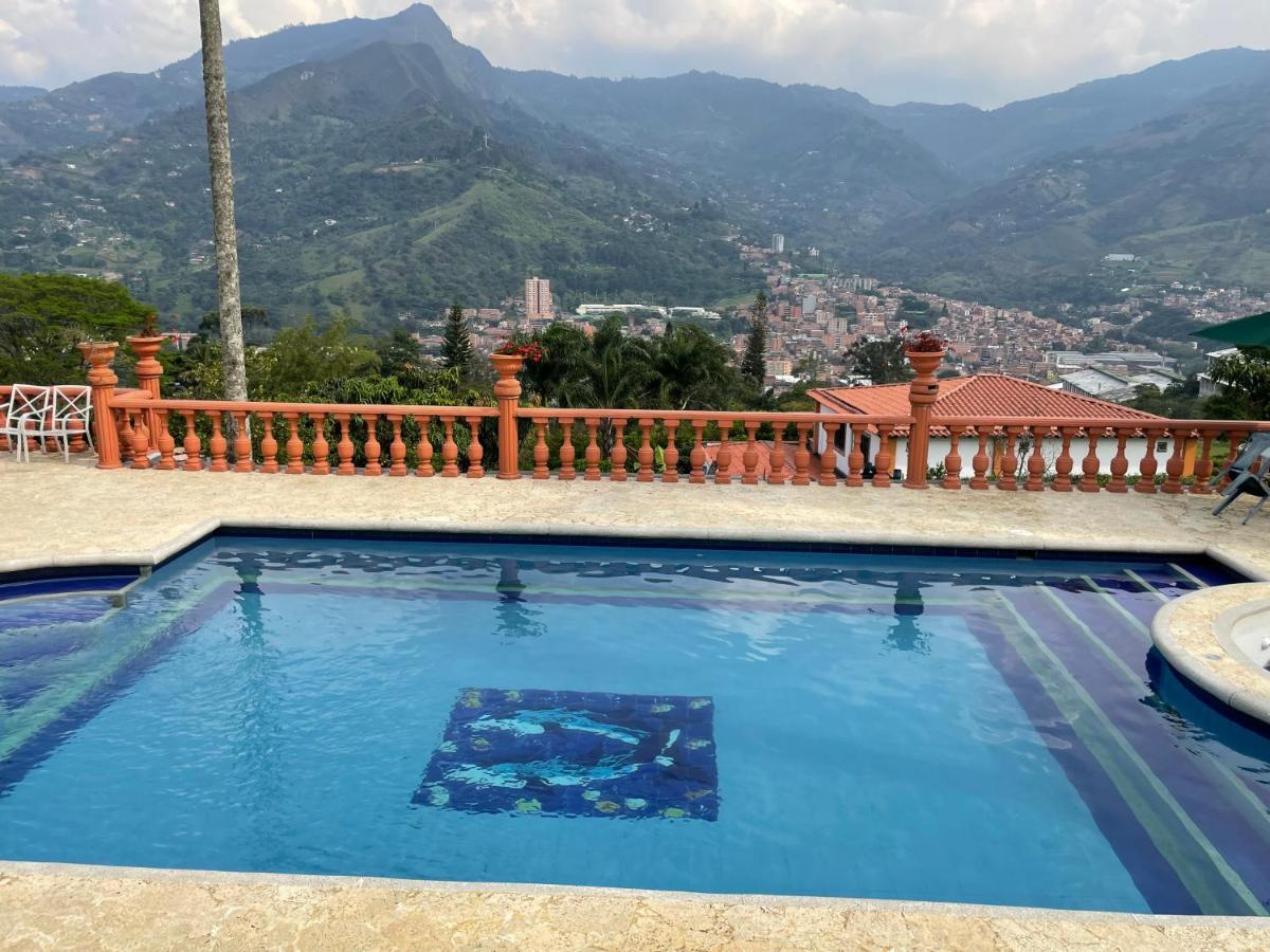 Finca Hotel Villa Camila โคปาคาบานา ภายนอก รูปภาพ