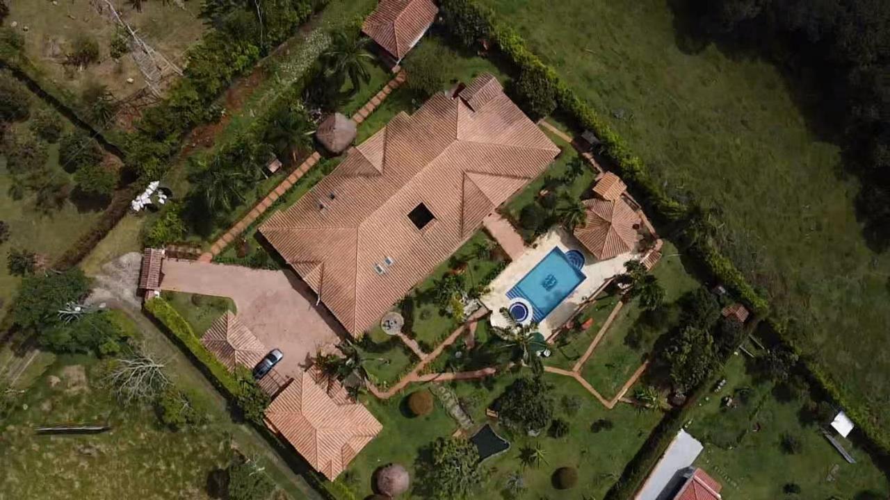 Finca Hotel Villa Camila โคปาคาบานา ภายนอก รูปภาพ