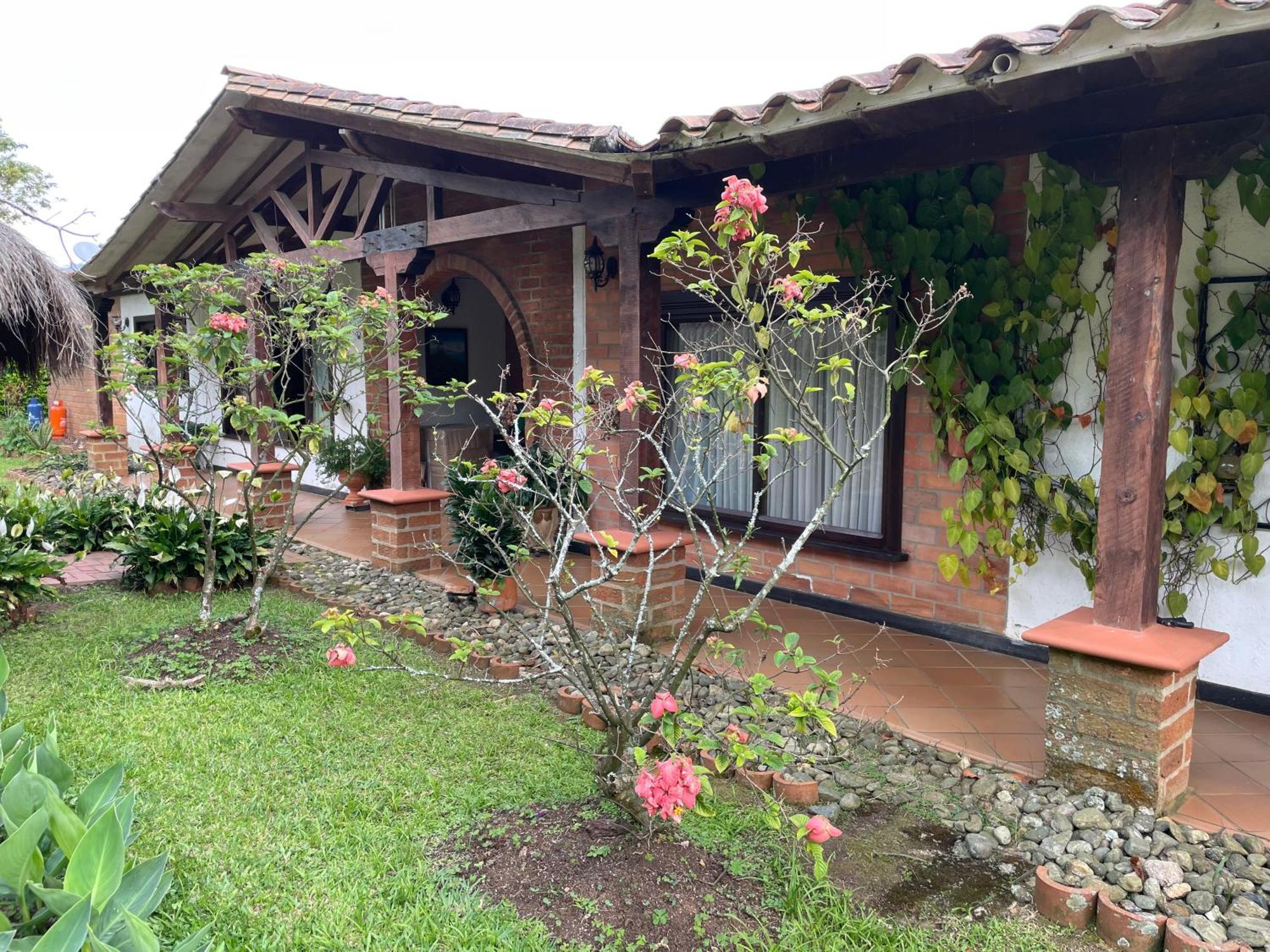 Finca Hotel Villa Camila โคปาคาบานา ภายนอก รูปภาพ